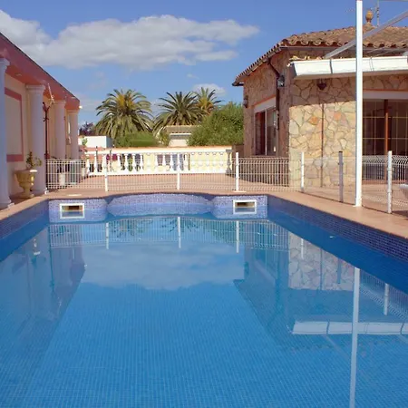 Empurialola -Preciosa Casa Con Piscina En Empuriabrava -160 Villa Empuriabrava